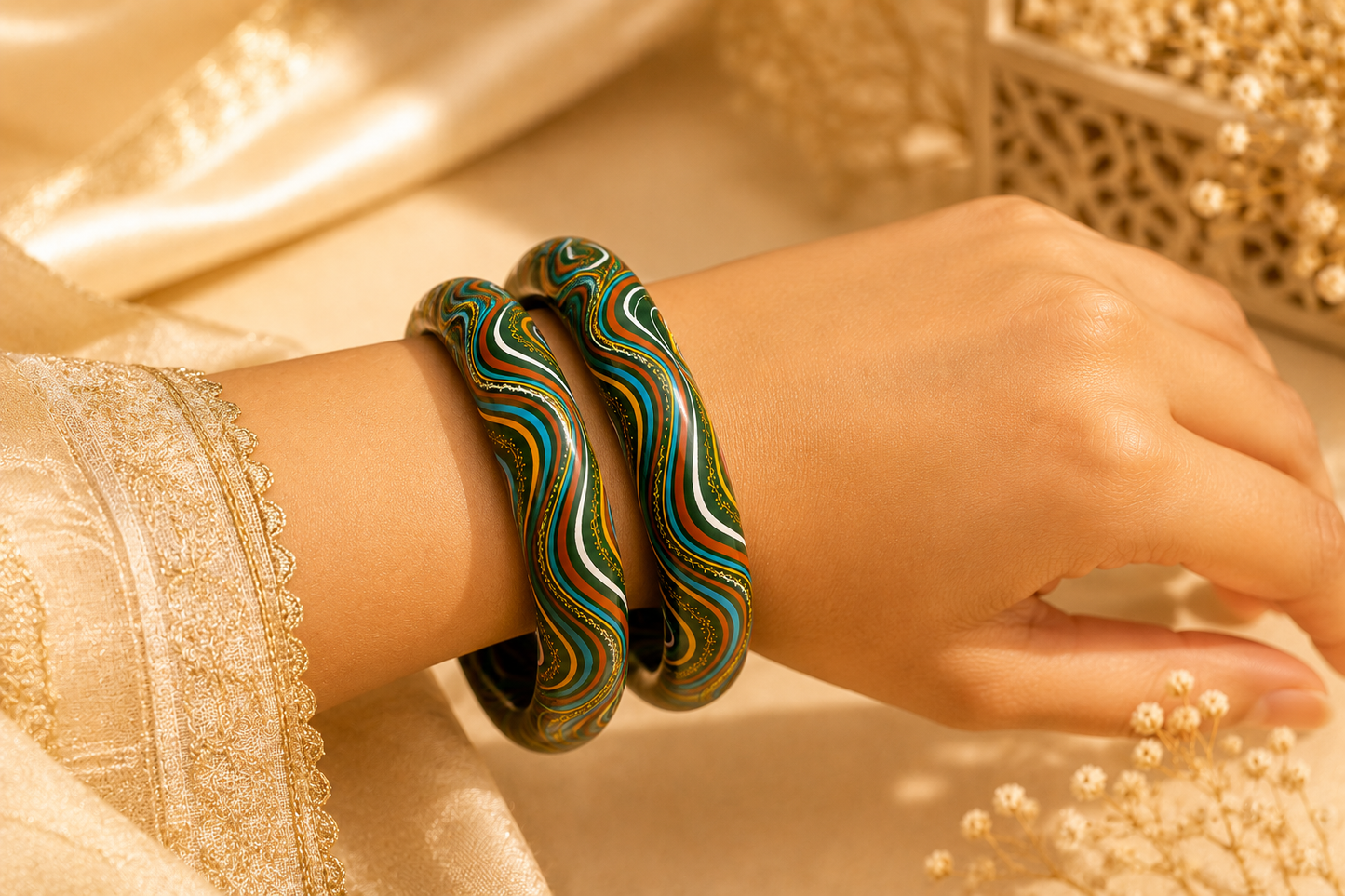 Emerald Wave Lac Bangles