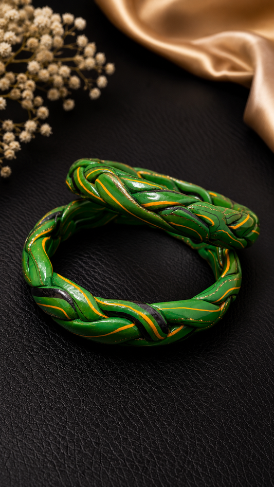 Emerald Twist Lac Bangle Set