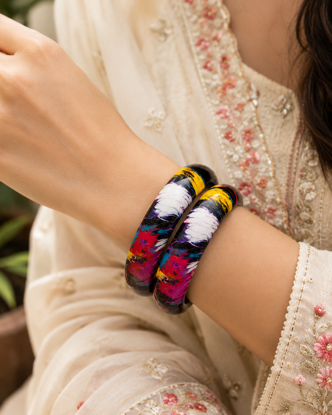 Rang Mahal Marble Lac Bangle Set