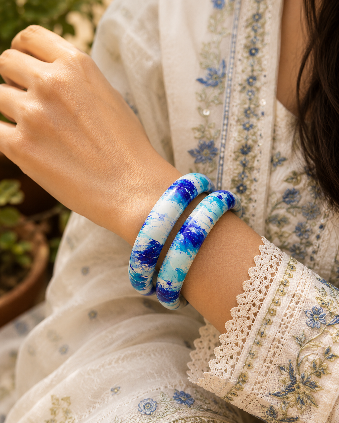 Neel Sarovar Marble Lac Bangle Set